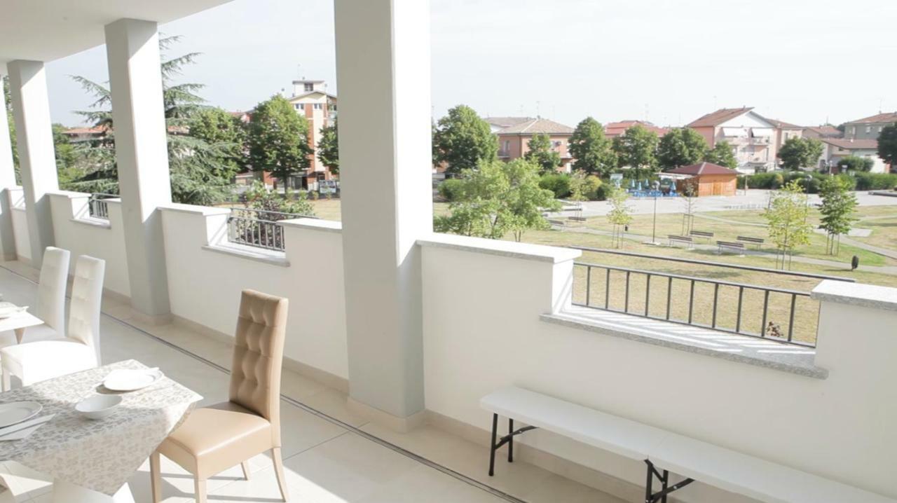 Affittacamere Piacenza Palace Kültér fotó